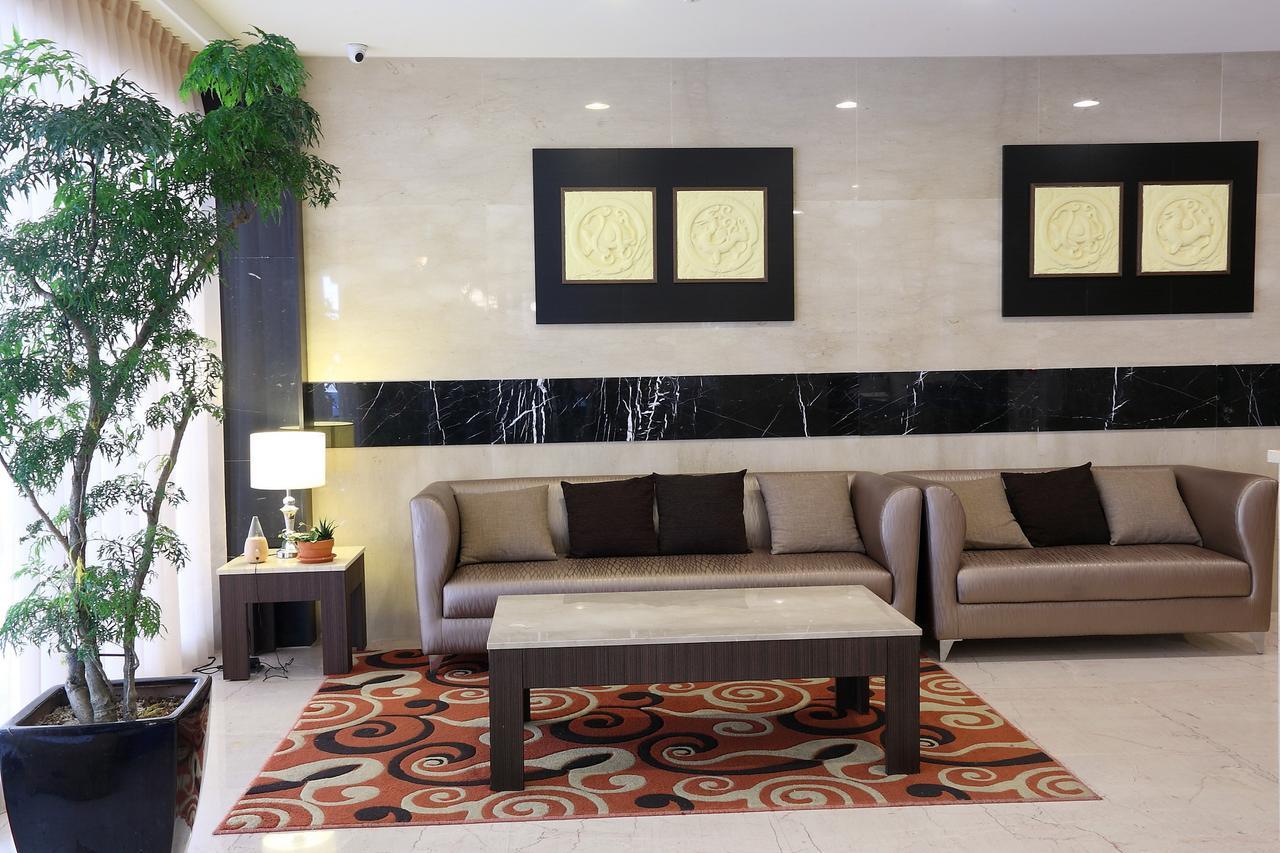 Maple Hotel Тайнань Екстер'єр фото
